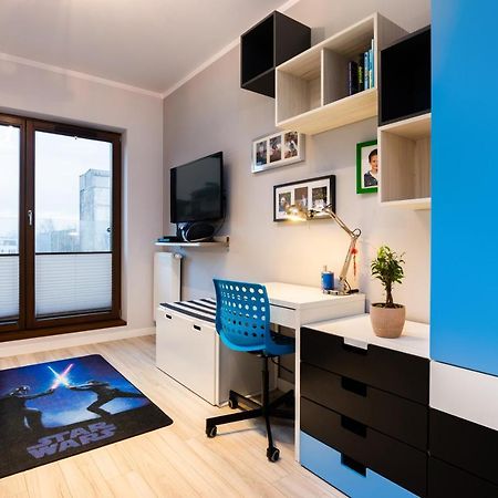 Elegant Business Accommodation With Parking - By Upstairs Krakow Luaran gambar