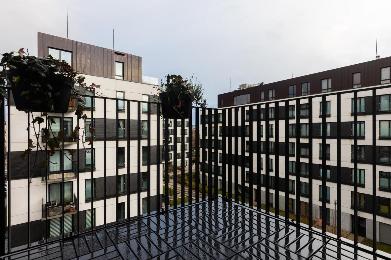 Elegant Business Accommodation With Parking - By Upstairs Krakow Luaran gambar